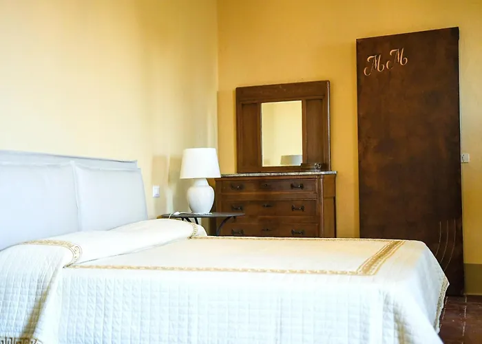 Spacious In A Stone * Pesaro