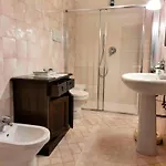 Spacious In A Stone * Pesaro
