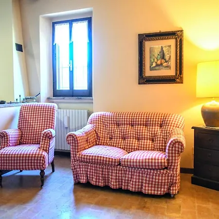 Spacious In A Stone Casa vacanze *