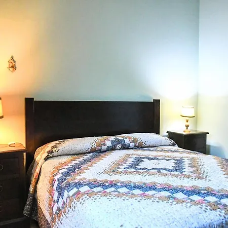 Spacious In A Stone Holiday home Fiorenzuola di Focara